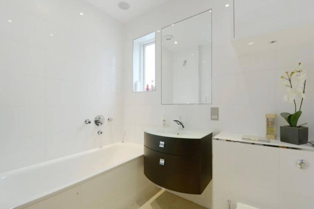 Designer 2 Bedroom Pimlico Londýn Exteriér fotografie